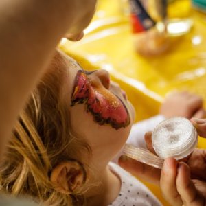 atelier maquillage pour le carnaval